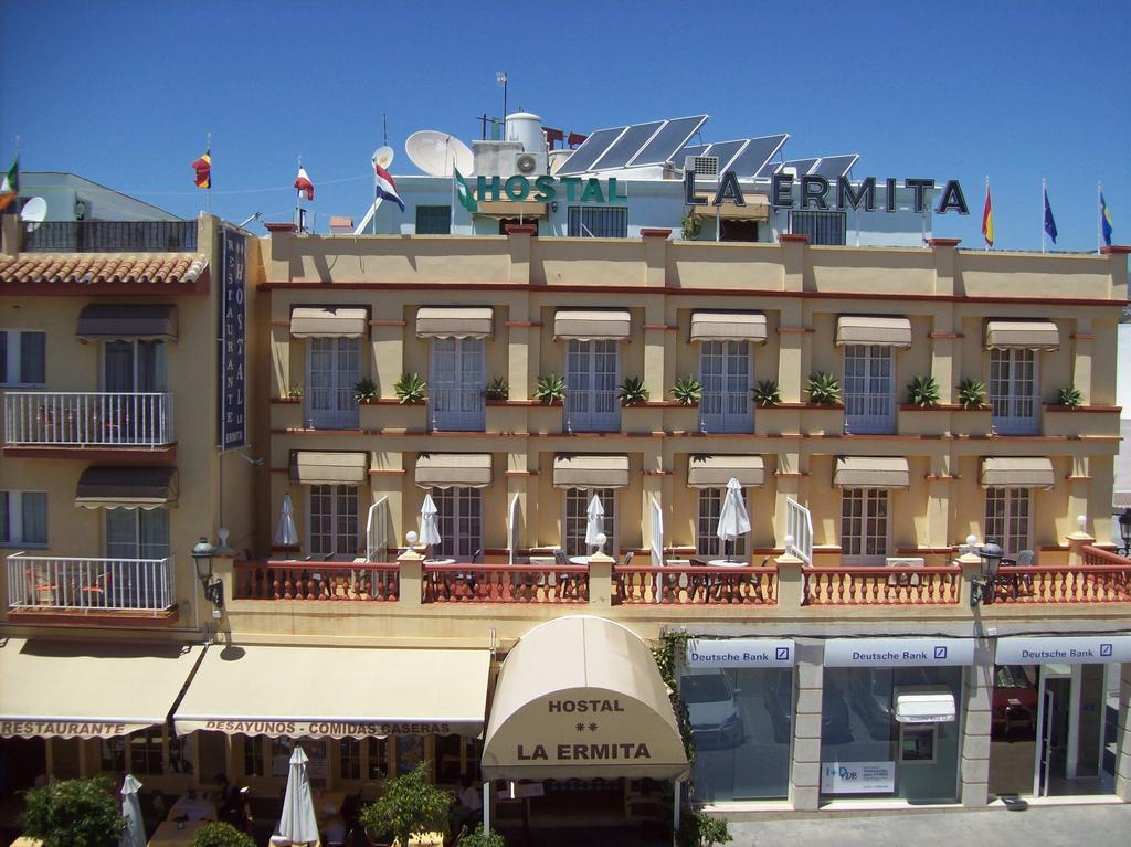 Hostal La Ermita Nerja Exterior photo